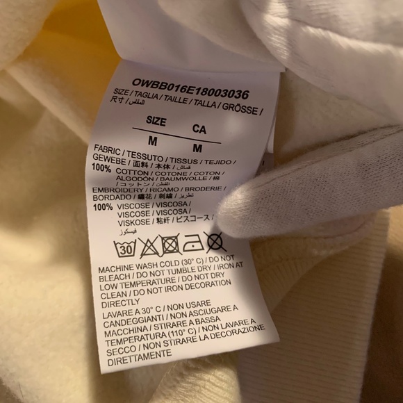 Off-White Quotes Cropped Hoodie - Picture 10 of 12